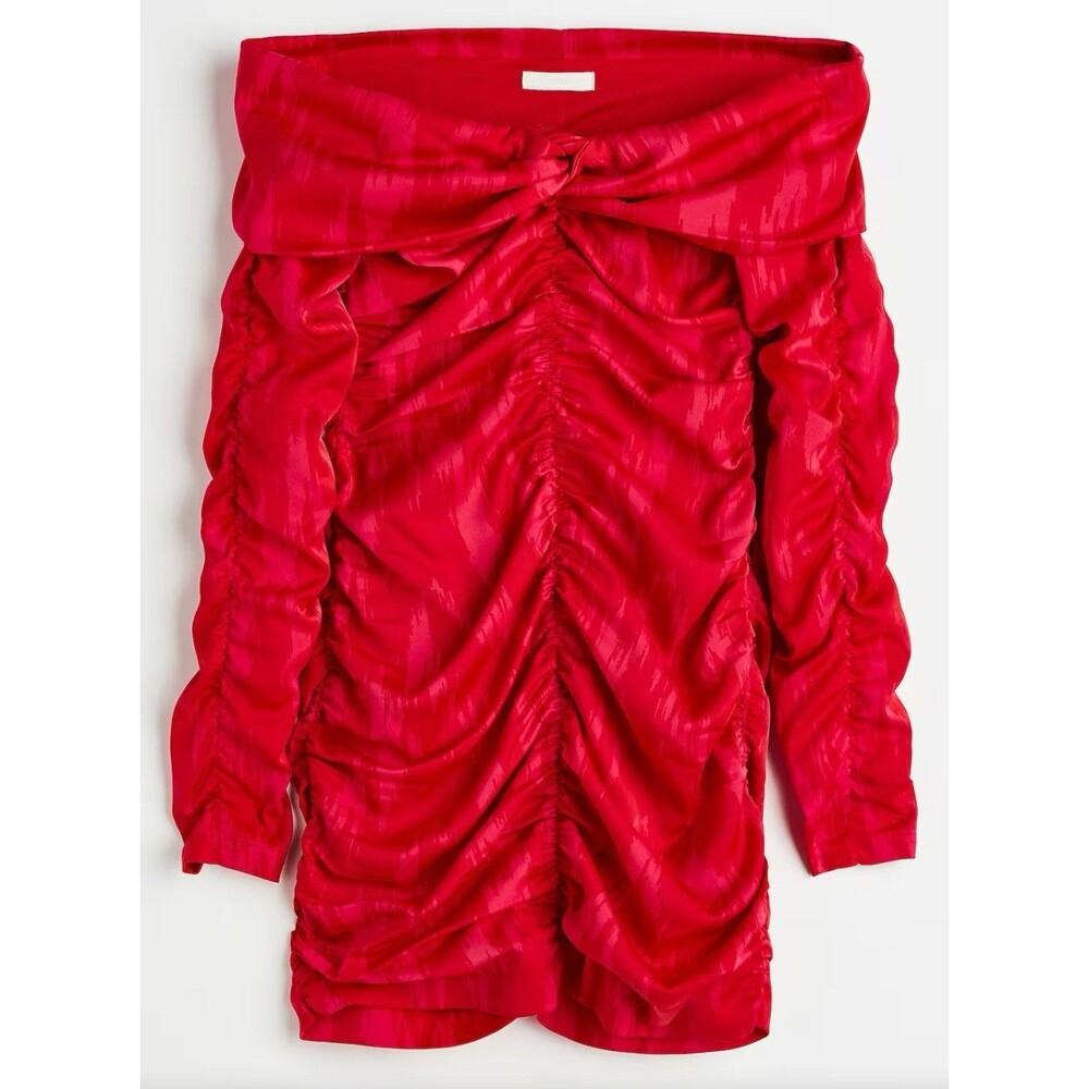 HM Red Off Shoulder Ruched Bodycon Dress L Long Sleeve Clubwear Date Night - NWT